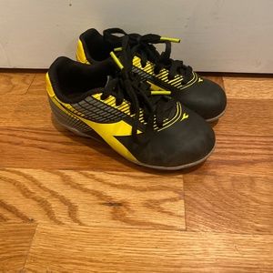 Kids soccer cleats - yellow/black Size K10